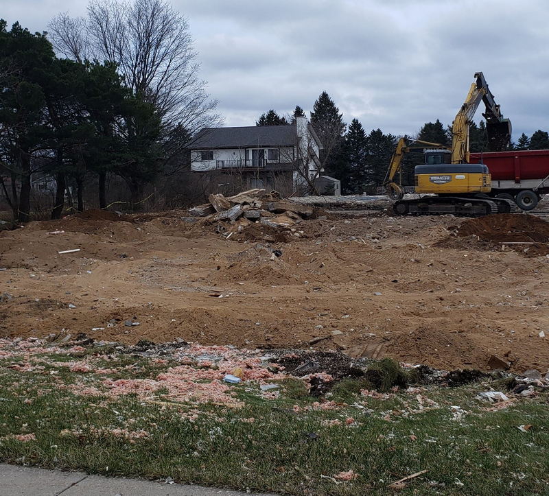 Gay-Sego Motel (Royal Crest Motel) - Now Demolished